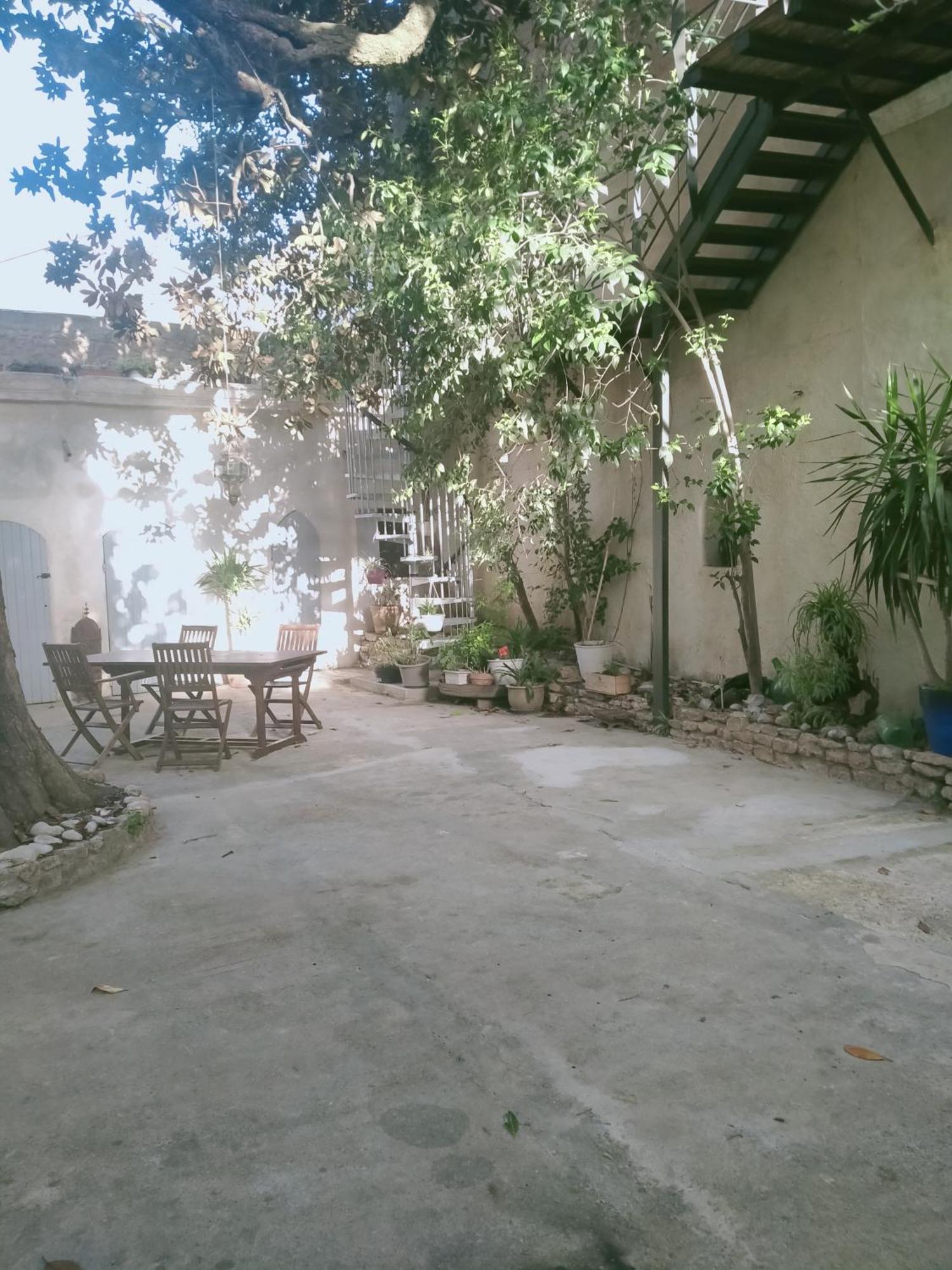 D'hotes L'atrium Acomodação com café da manhã  Orange (Vaucluse)