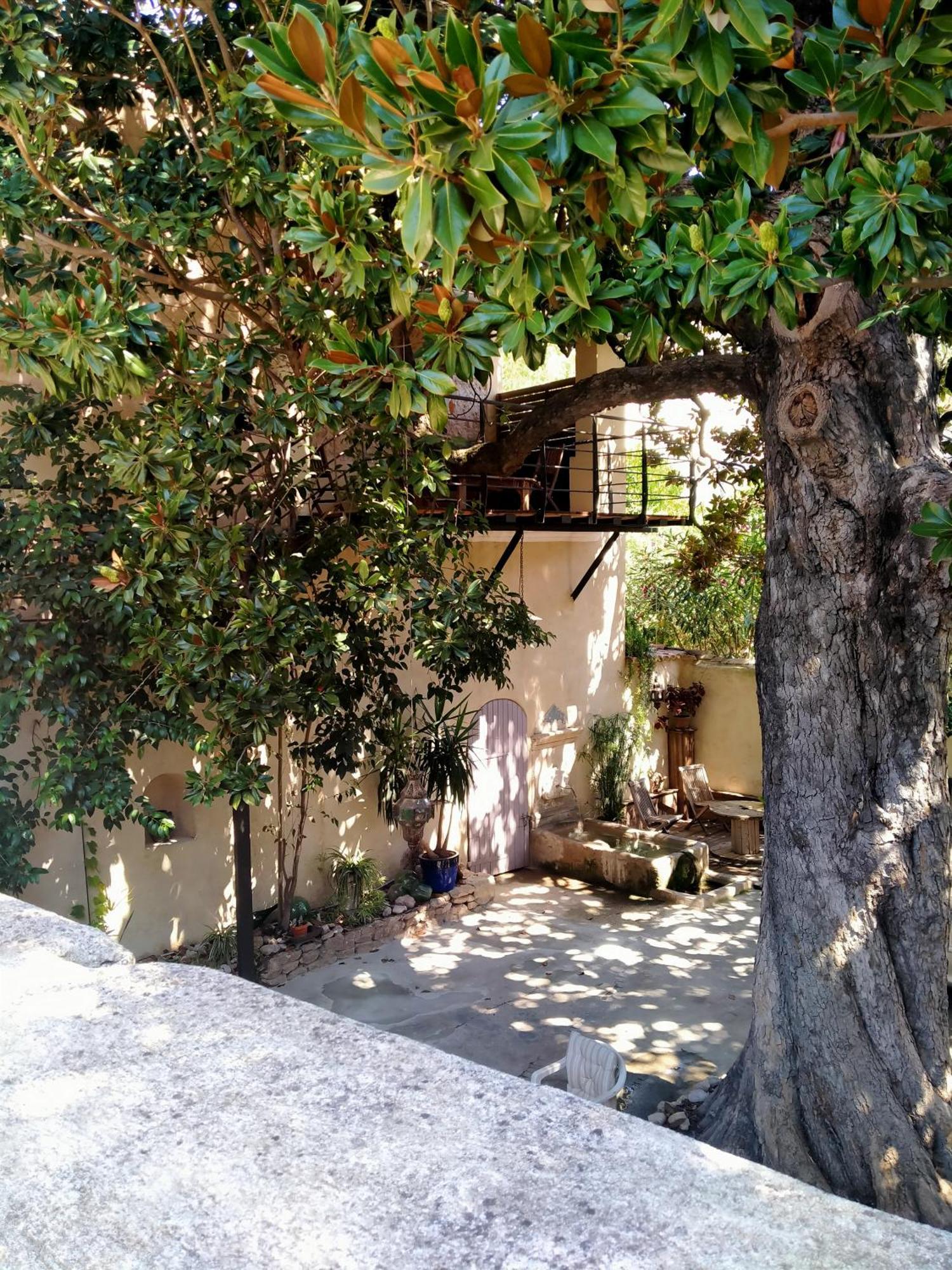 Tempat Tidur & Sarapan D'hotes L'atrium Orange (Vaucluse)